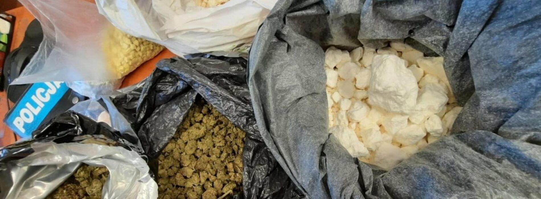 Kryminalni przyjęli ponad 3,5 kilogramów narkotyków